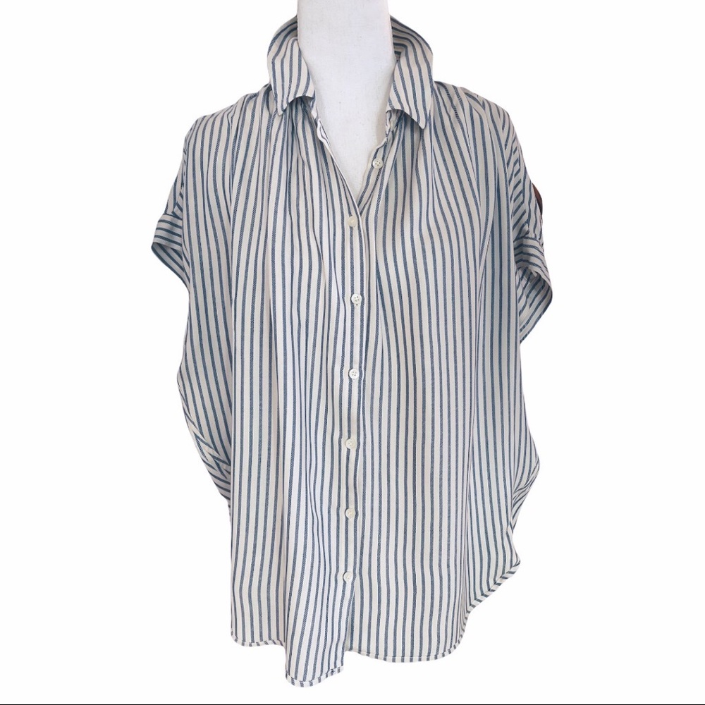 SOLD-Madewell Central Shirt in Navy/cream Ballard Stripe - Picture 4 of 11